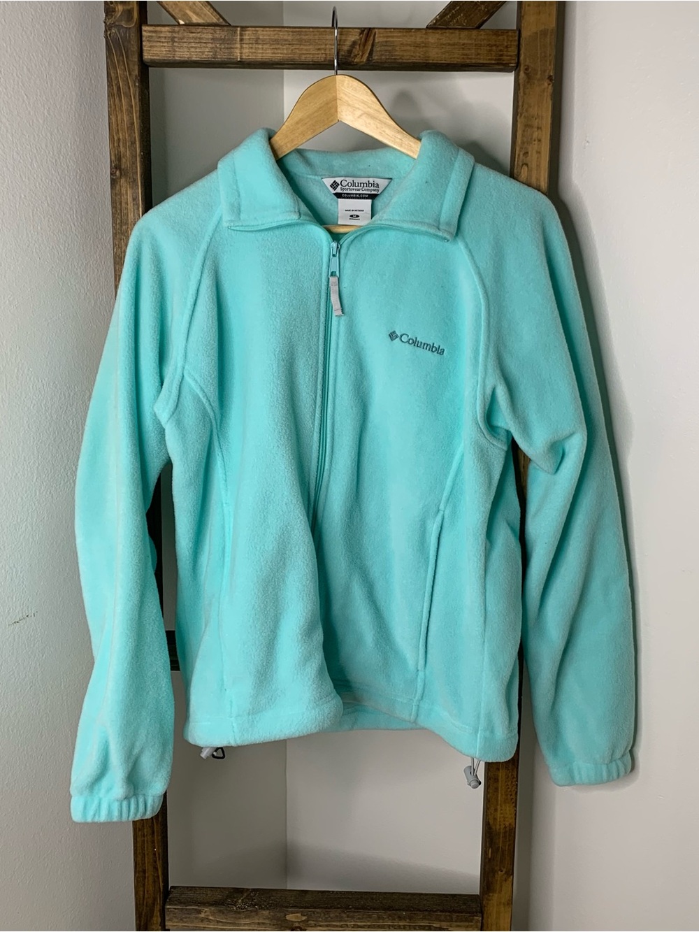 Columbia Light Teal Fleece Jacket Size M